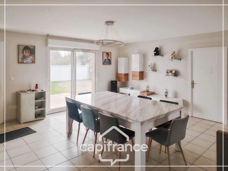 Maison à CAUDECOSTE