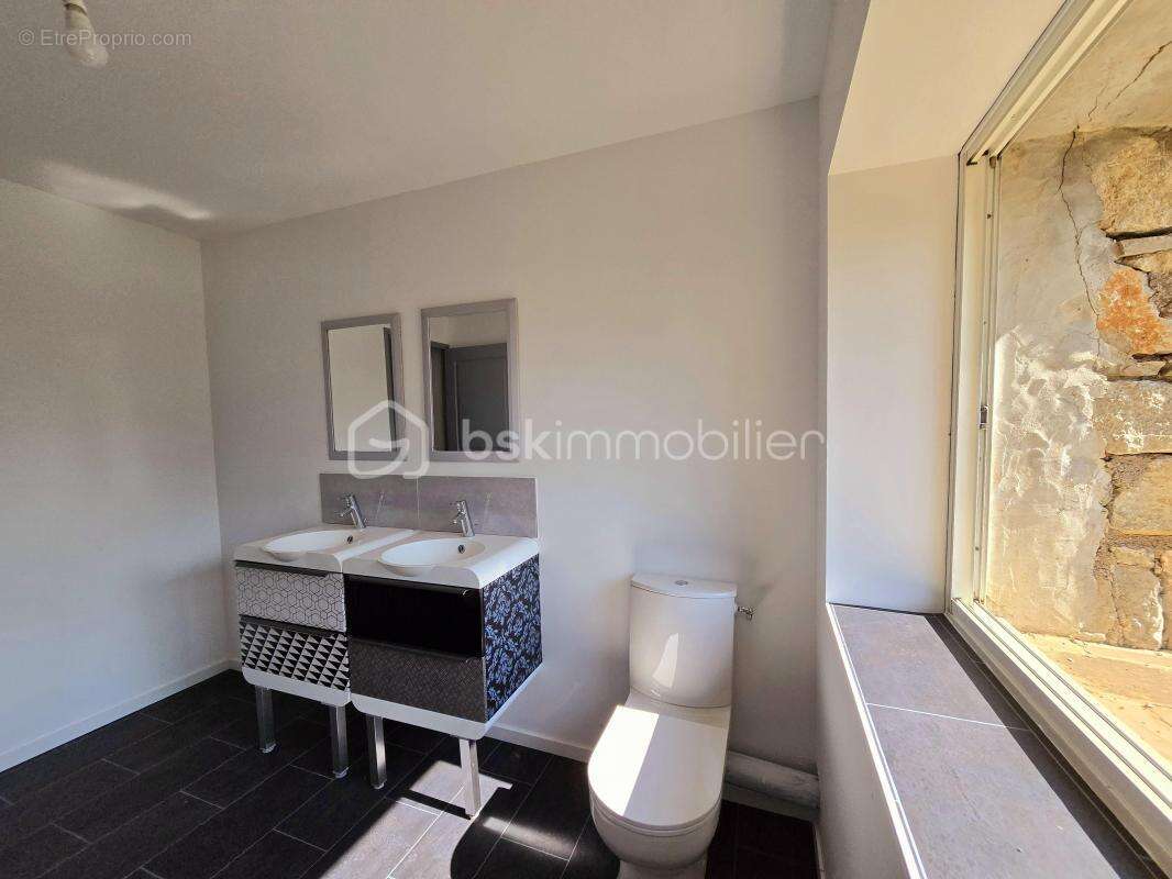 Maison à VILLEVEYRAC