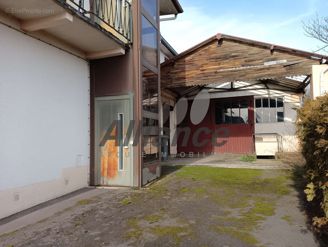Maison à SAINT-LOUP-SUR-SEMOUSE