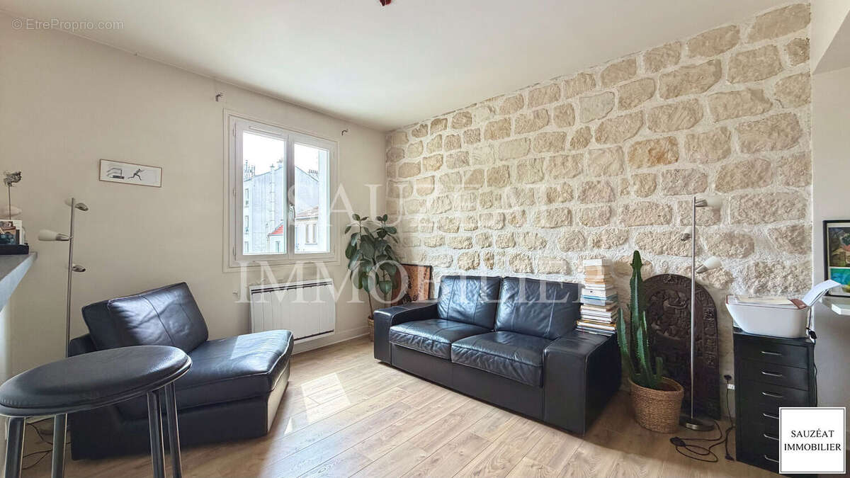 Appartement à MONTROUGE
