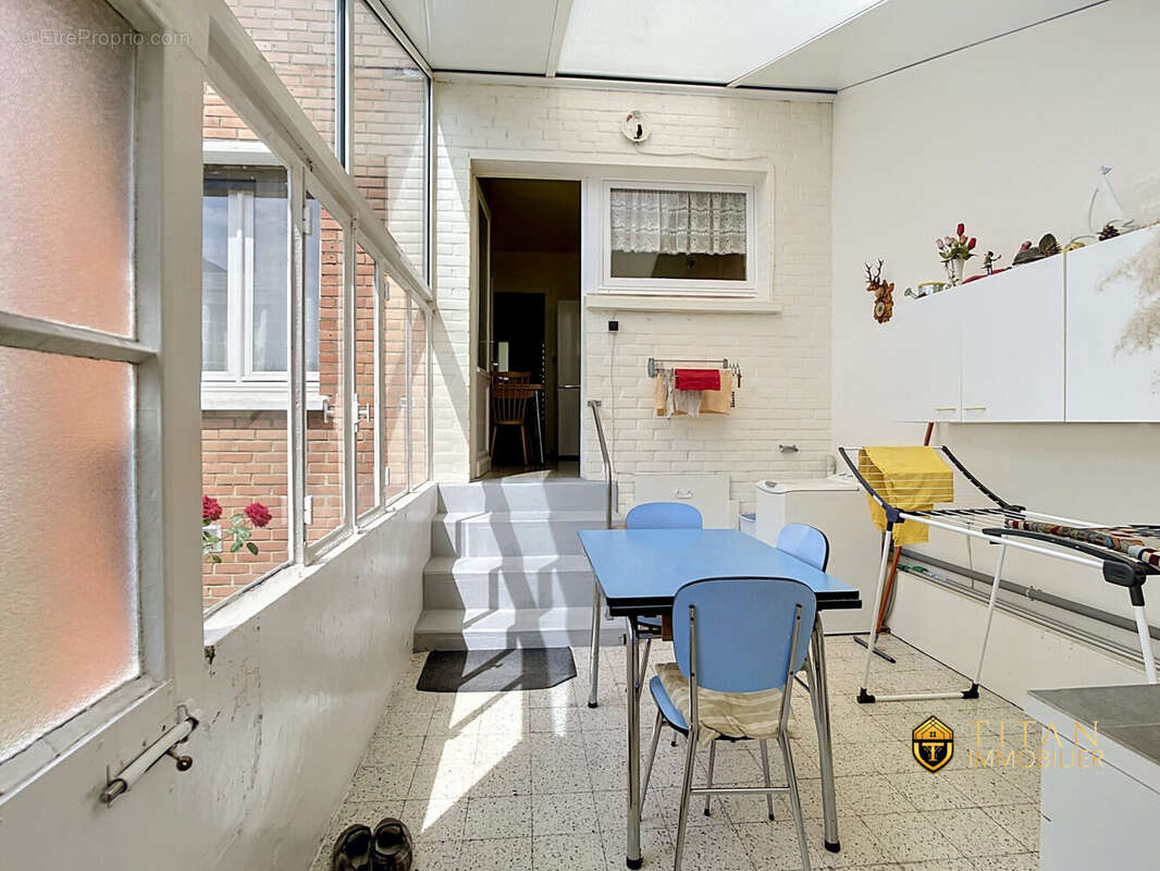 Maison 3 chambres, jardin plein sud à Dunkerque (59640) - Titan Immobilier  - Maison à DUNKERQUE
