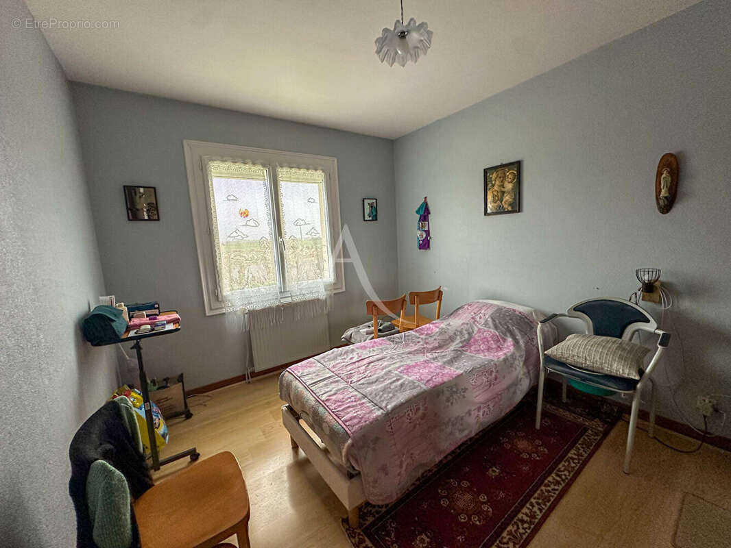 Maison à DOUE-LA-FONTAINE