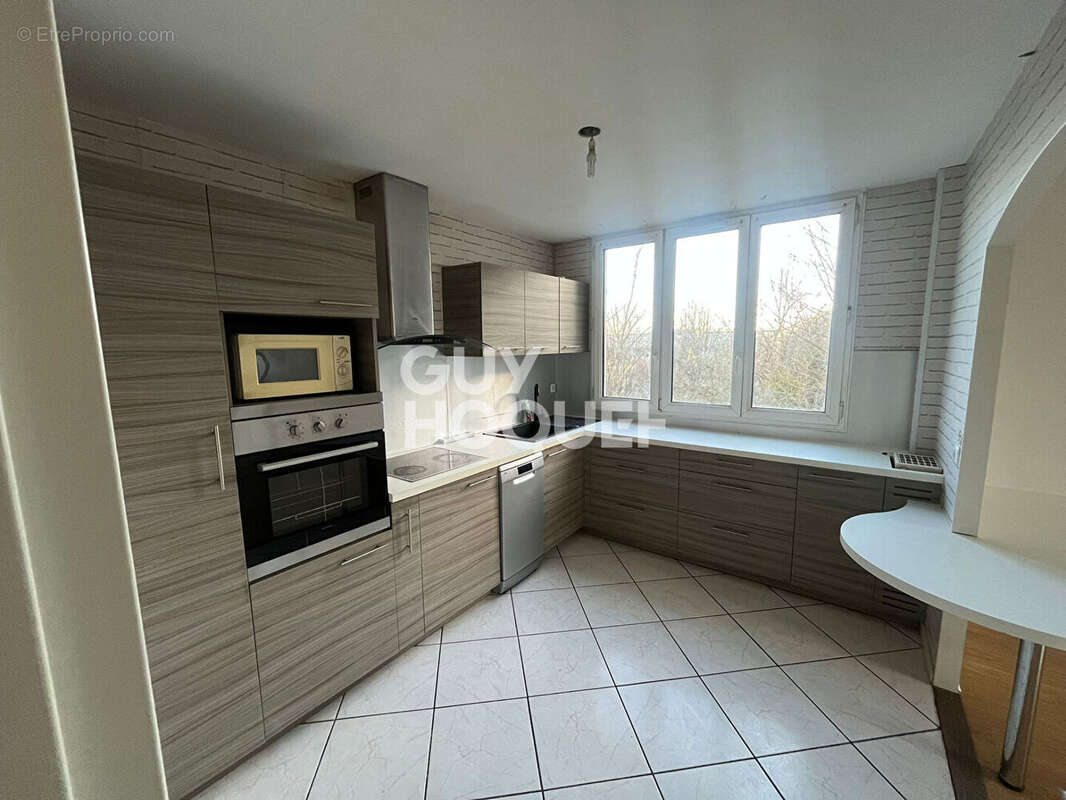 Appartement à CHELLES
