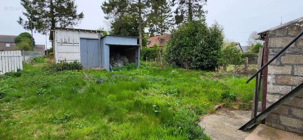 Maison à SAINT-NICOLAS-D'ALIERMONT