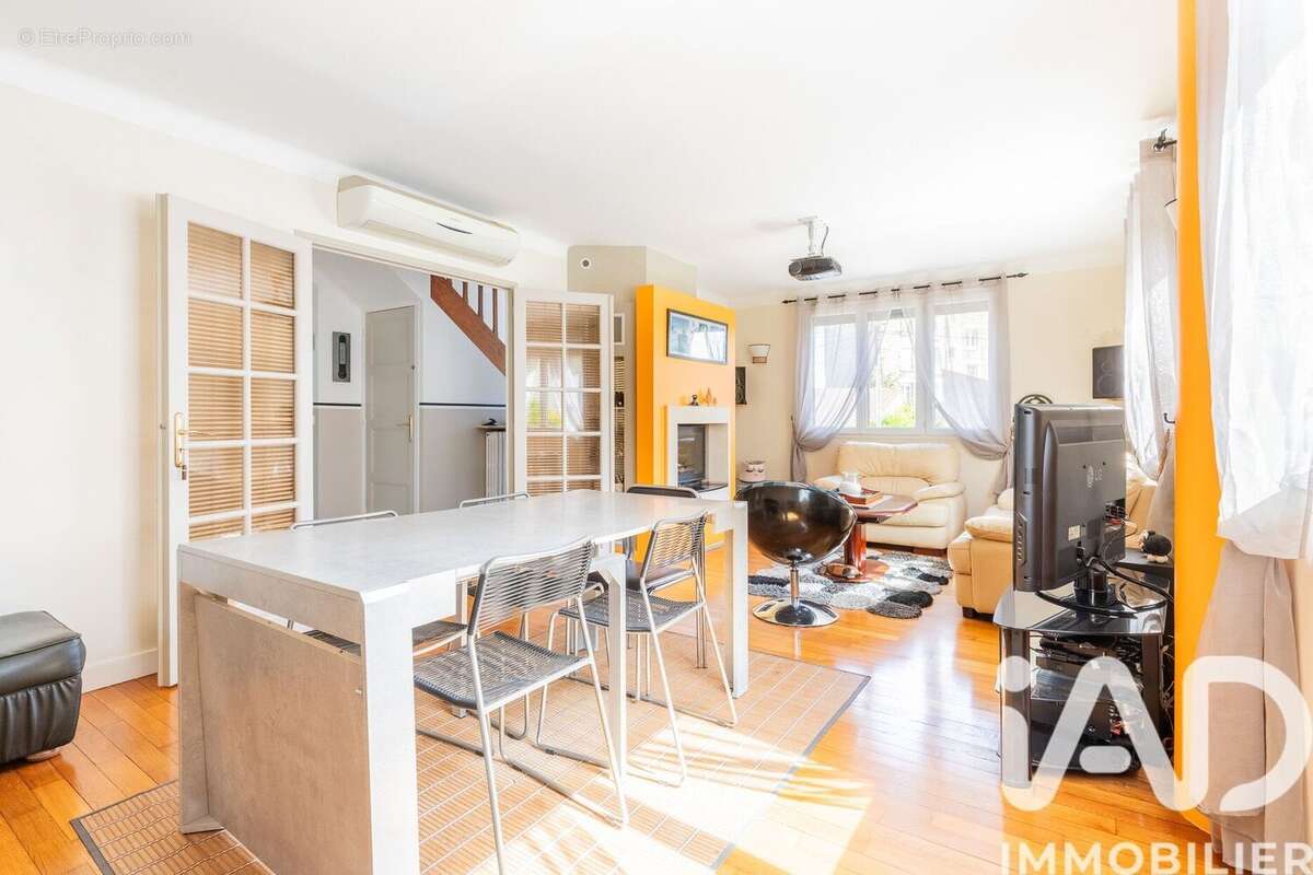 Photo 3 - Maison à SAVIGNY-SUR-ORGE