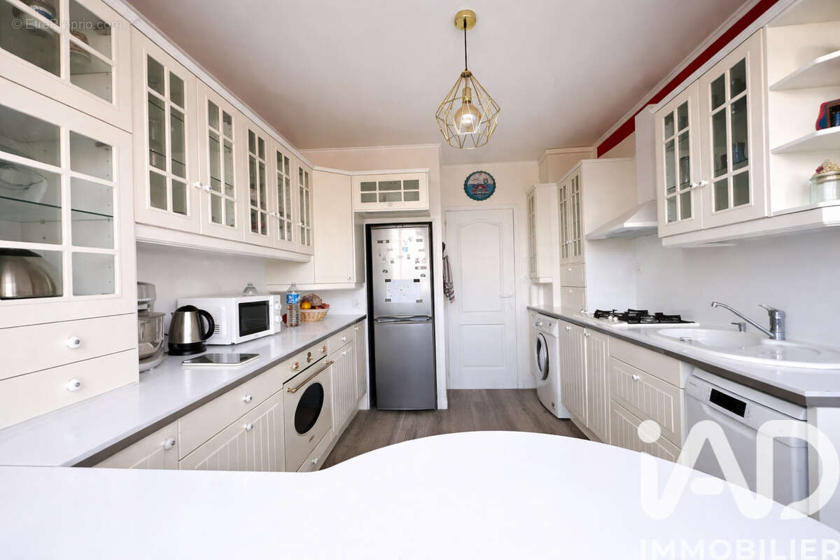 Photo 2 - Appartement à FONTENAY-LE-FLEURY