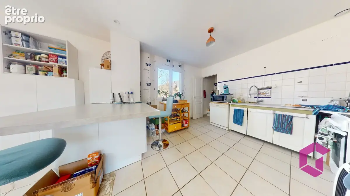 Perrier - Villa 110m2 hab. 4 chambres sur terrain 1287m2 avec garage - photo 4