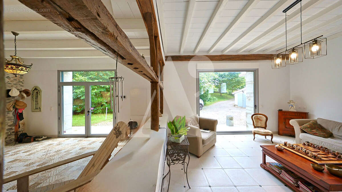 Maison à SAINT-MARTIN-DE-HINX