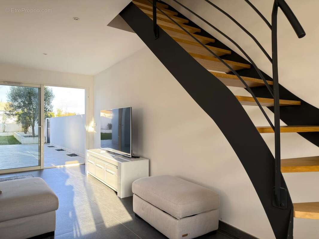 Maison à SAINT-XANDRE