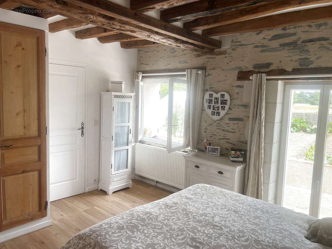 Maison à LES PONTS-DE-CE