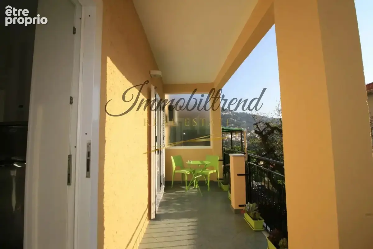 Appartement à ROQUEBRUNE-CAP-MARTIN