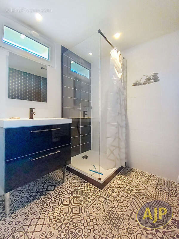 Maison à CISSAC-MEDOC