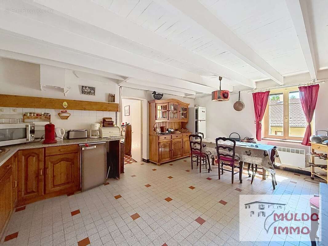 Maison à SARRAS