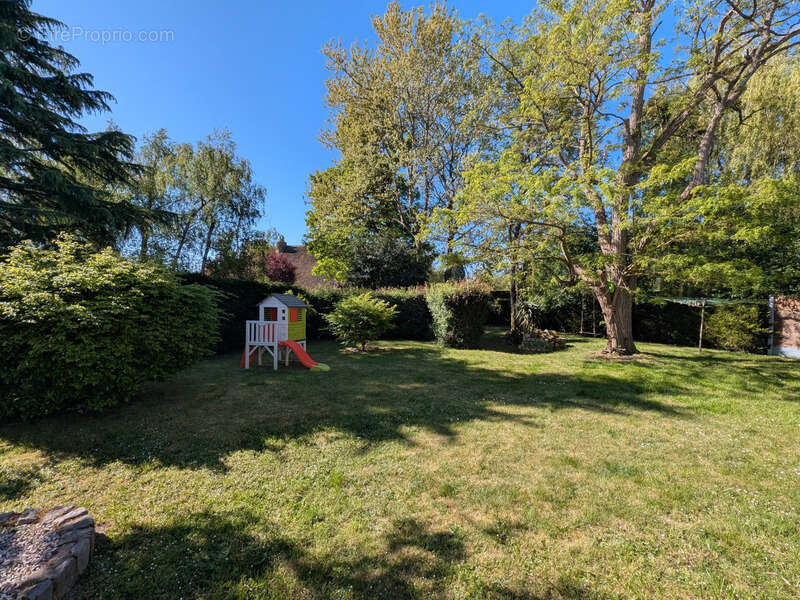 Maison familiale avec jardin à CHECY (45) - photo 21