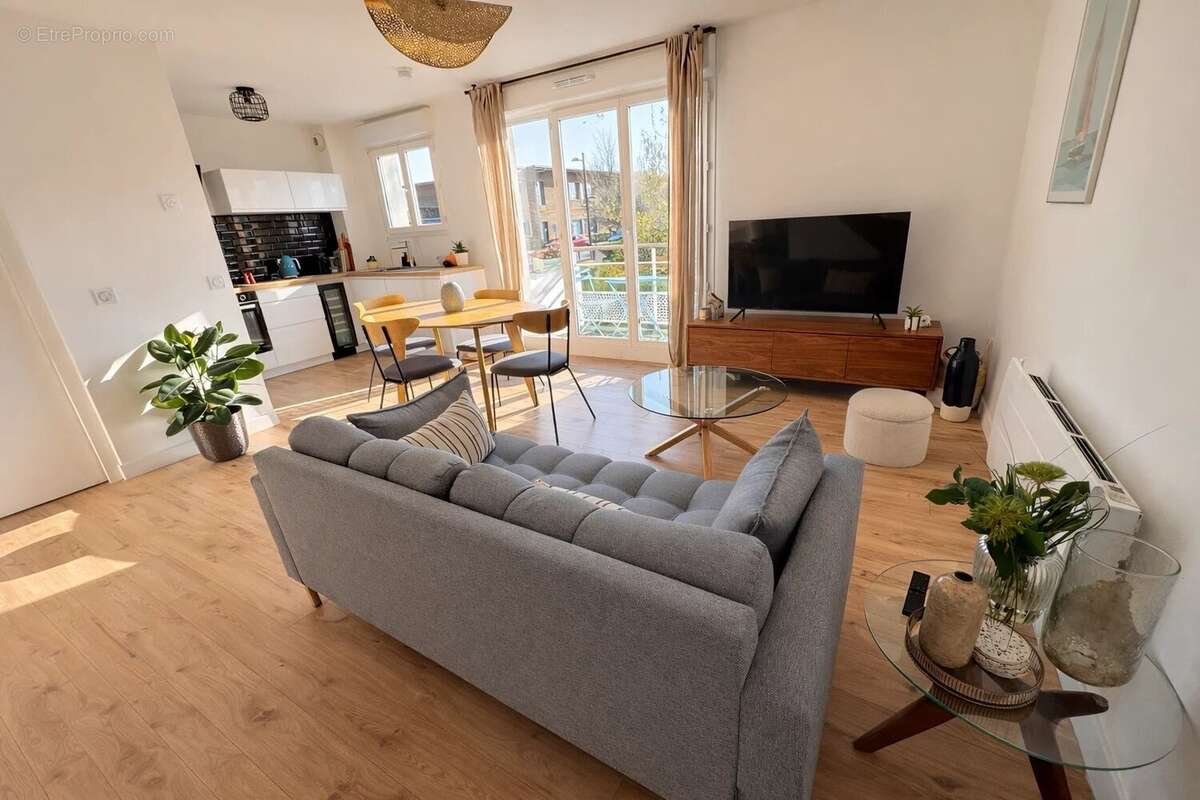 Appartement à CHANTELOUP-EN-BRIE