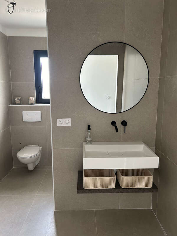 Maison à LA CALMETTE