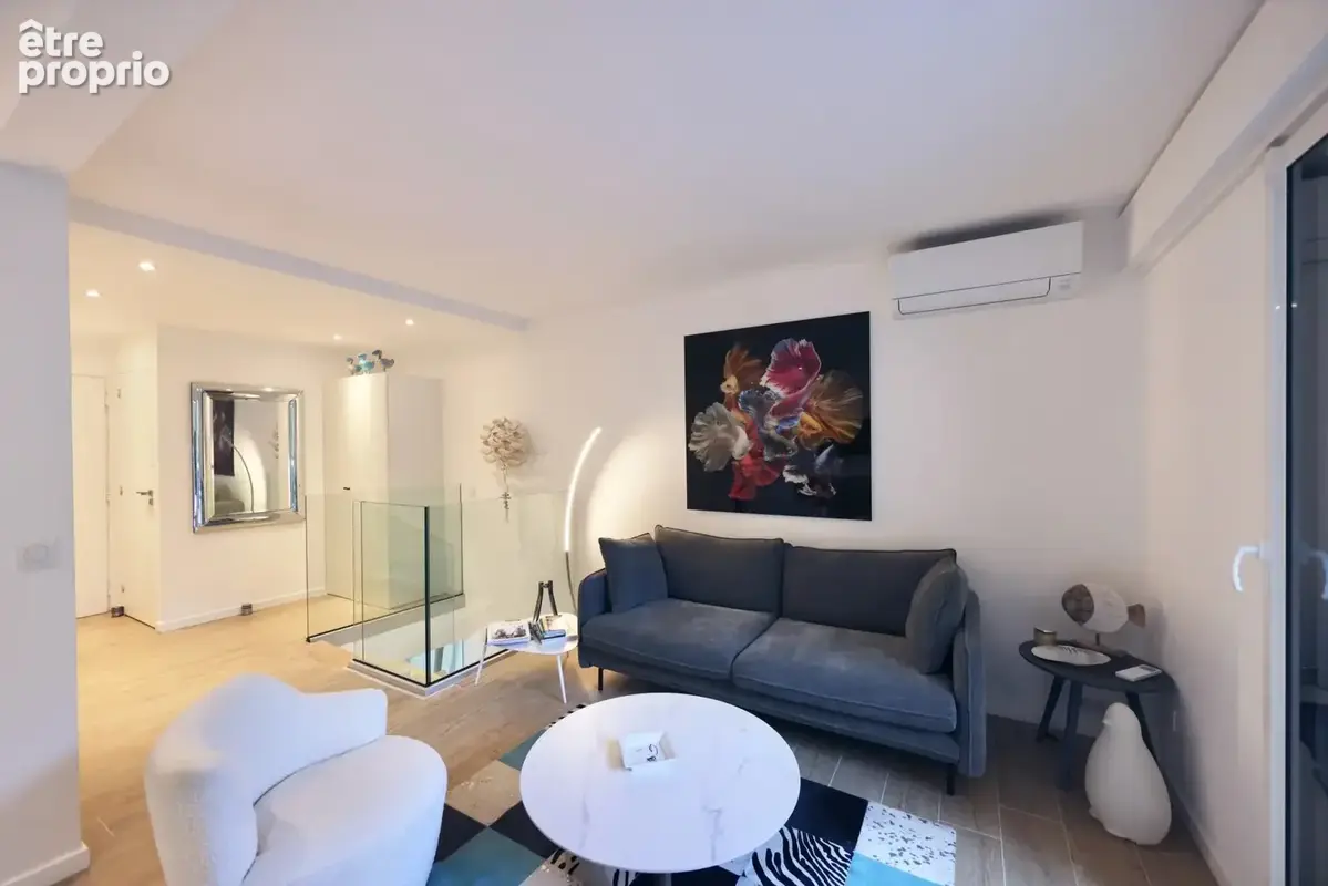 SAINT-TROPEZ : Appartement 4 pièces de 80 m² entièrement rénové, jardin de 100 m², piscine - photo 24