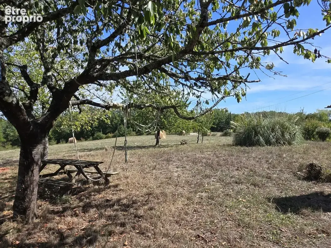 Maison périgourdine avec dépendance sur 5 ha de prairies! - photo 16