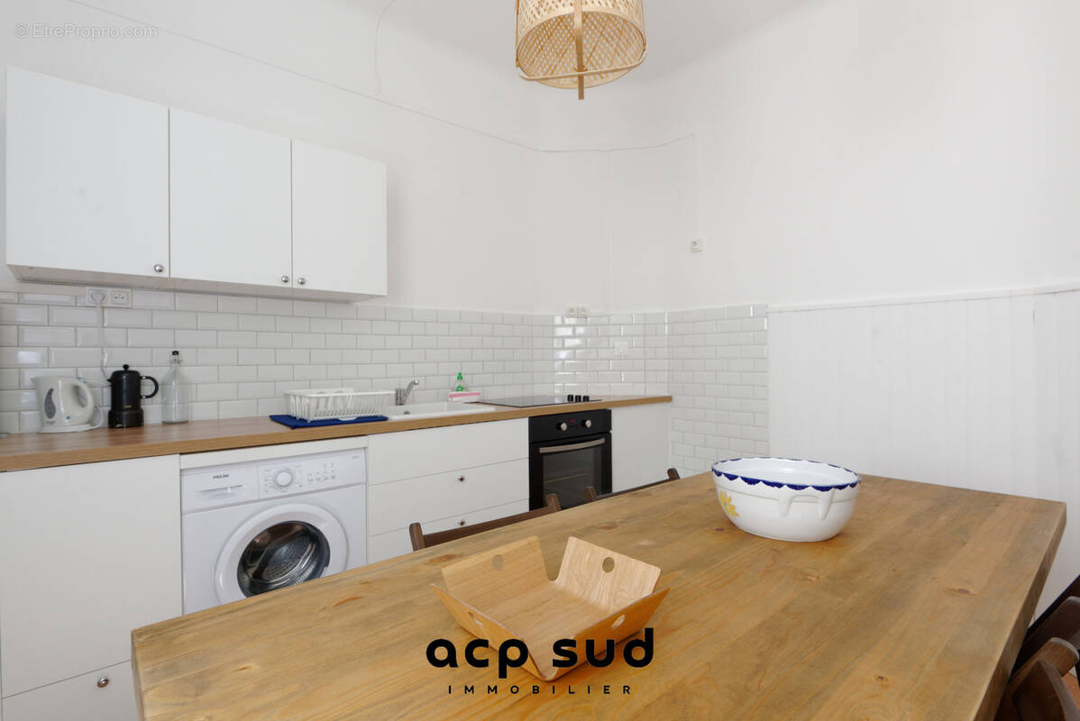 Appartement à MARSEILLE-7E