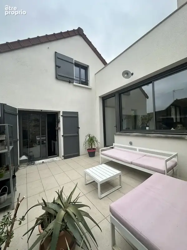 MARCOUSSIS - Quartier du Gué - Maison Familiale de caractère 140m2 - 4 Chambres - Jardin - Garage - photo 5