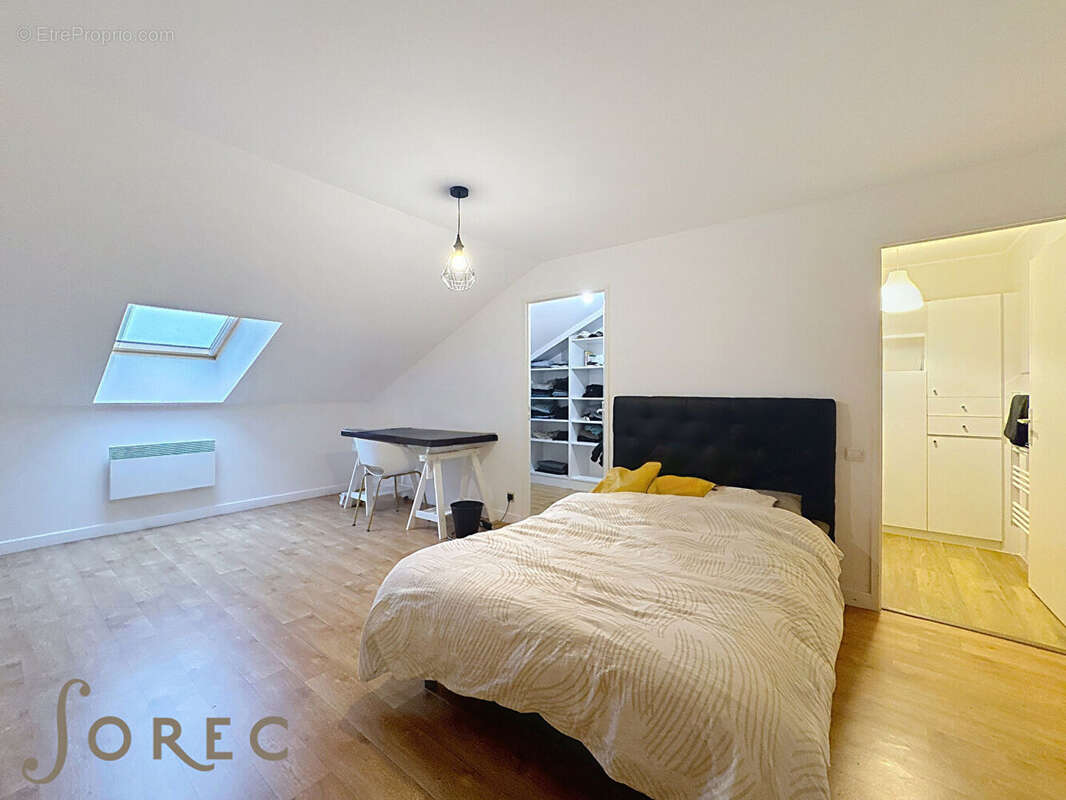 Metz hyper-centre Duplex T5  loué Rendement brut de 7,1 % DPE C - photo 8