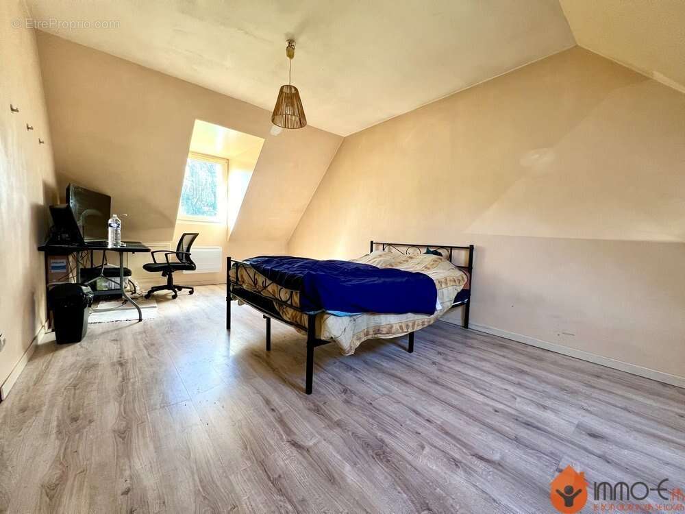 Maison 147 m² à Esbly  - photo 9