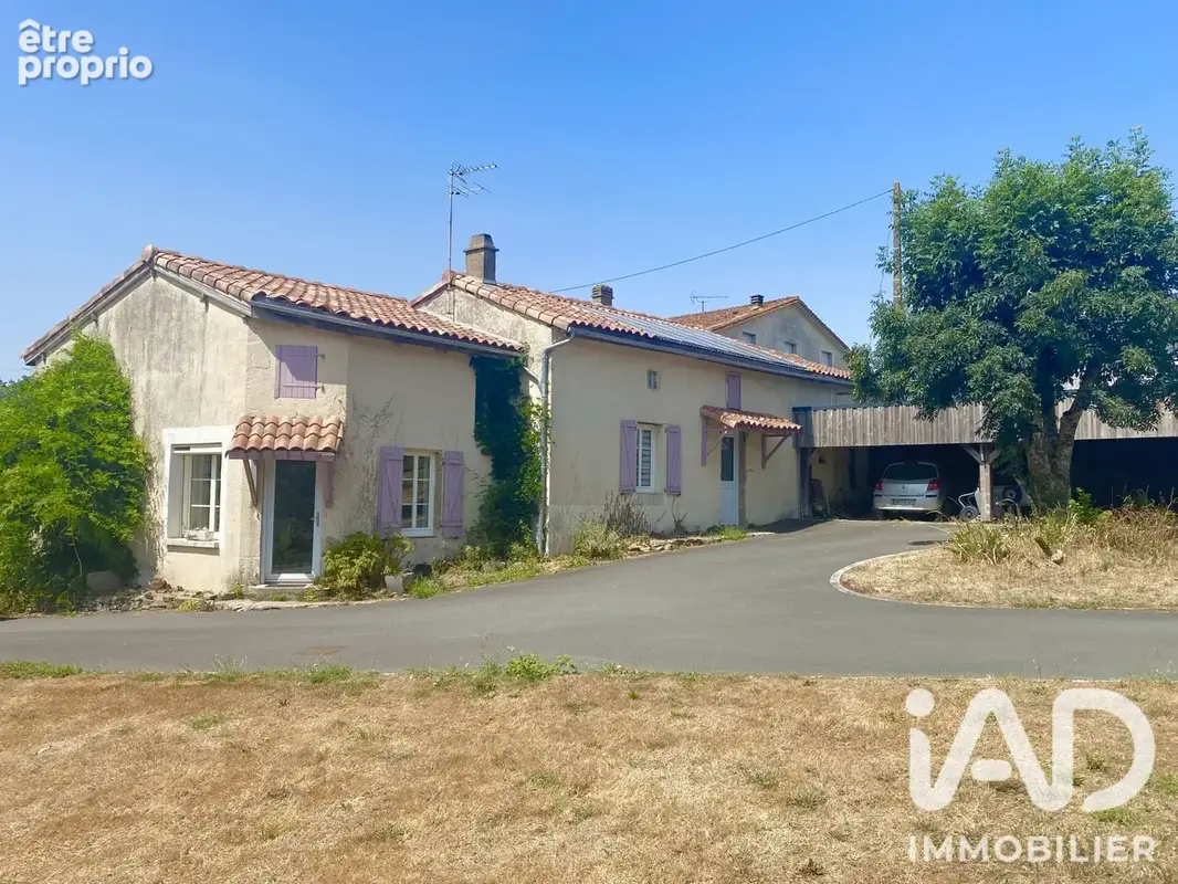 Photo 1 - Maison à COURLAY