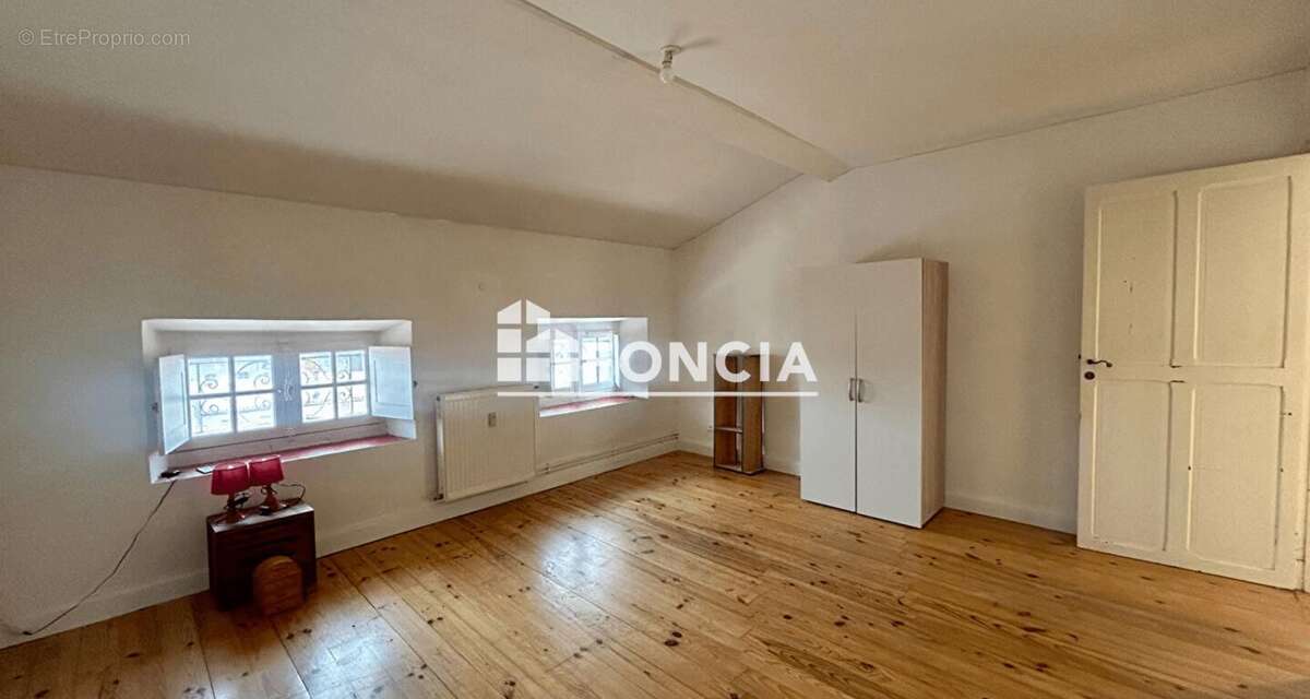 Appartement à CARCASSONNE