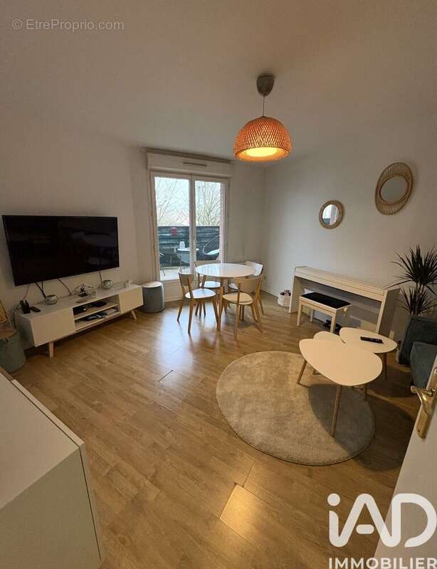 Photo 3 - Appartement à LE PLESSIS-TREVISE