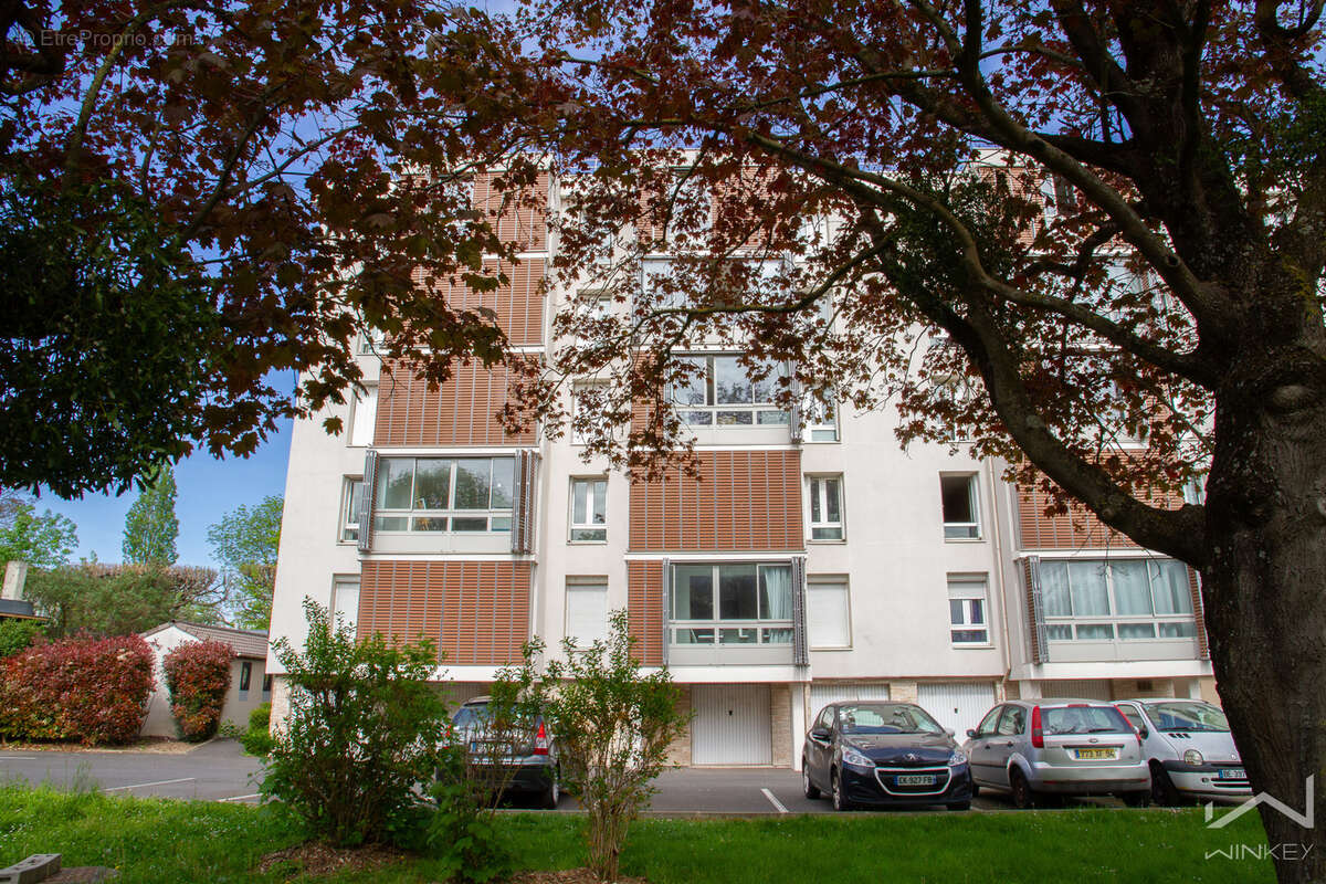 Appartement à VILLENEUVE-LE-ROI