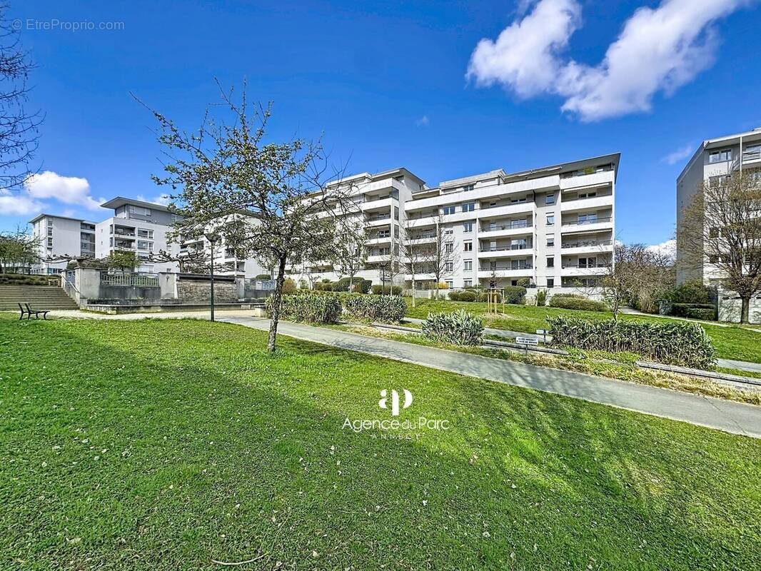 Appartement à QUINTAL