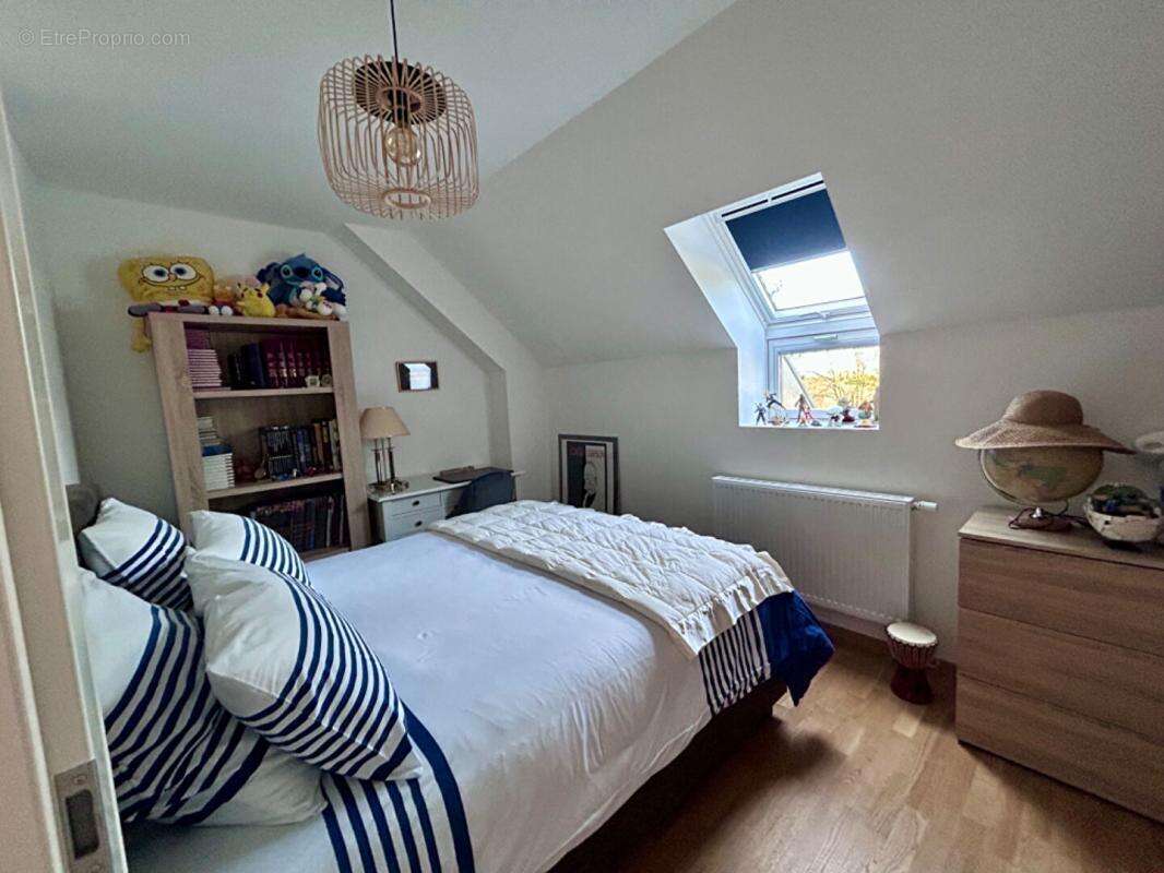 Appartement à NESLES