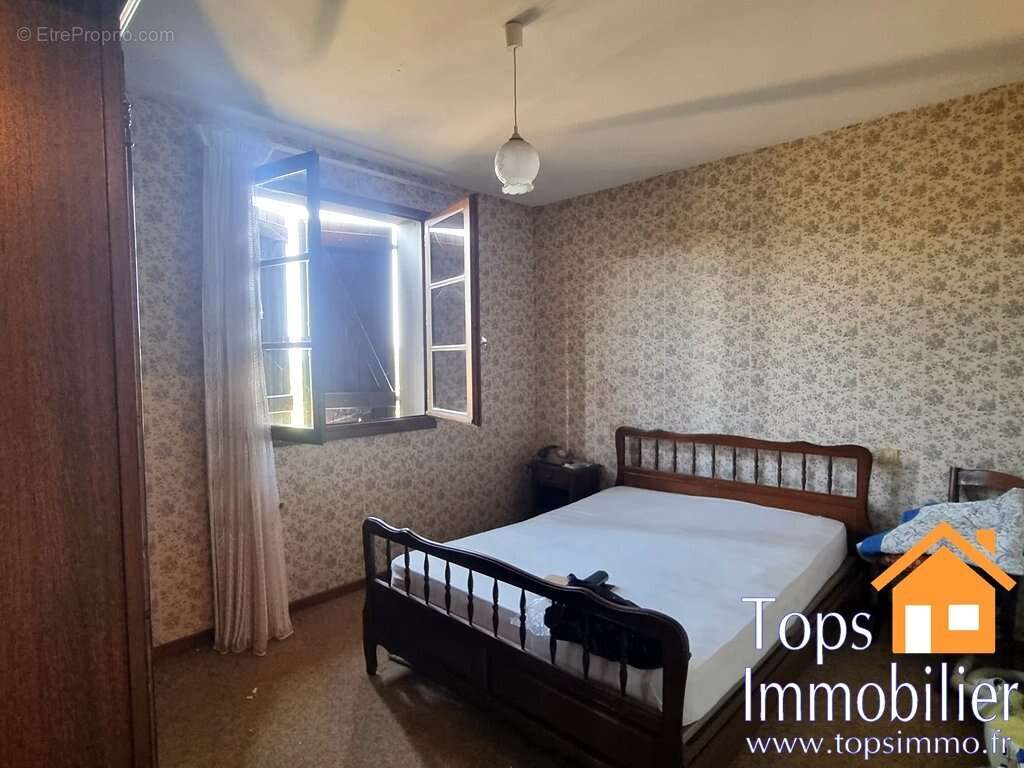 Maison à VILLEFRANCHE-DE-ROUERGUE