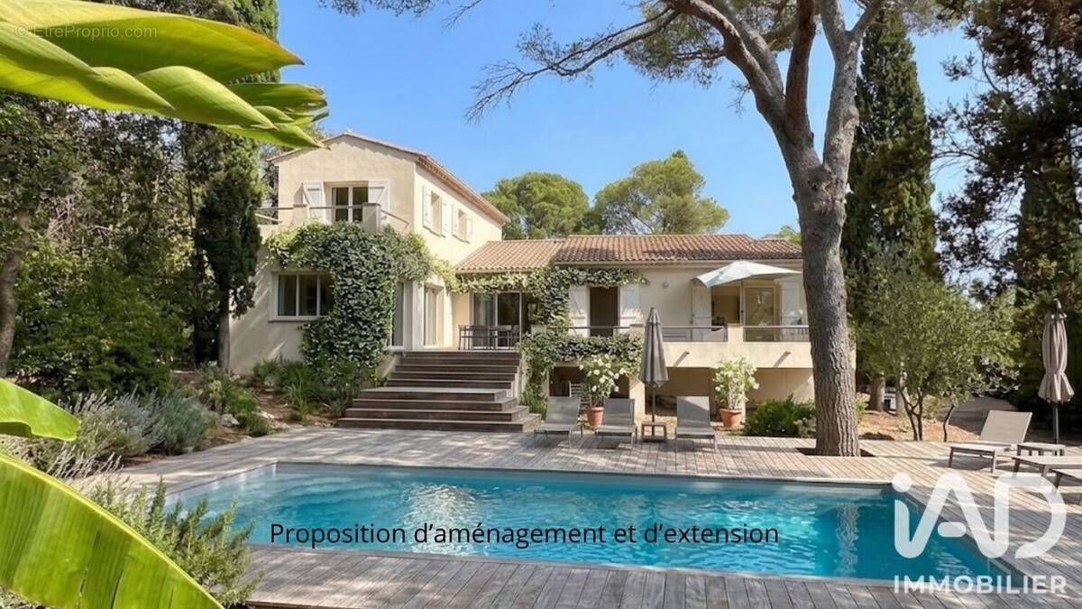 Photo 1 - Maison à SAINT-RAPHAEL