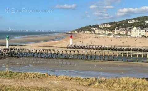 Appartement à DEAUVILLE