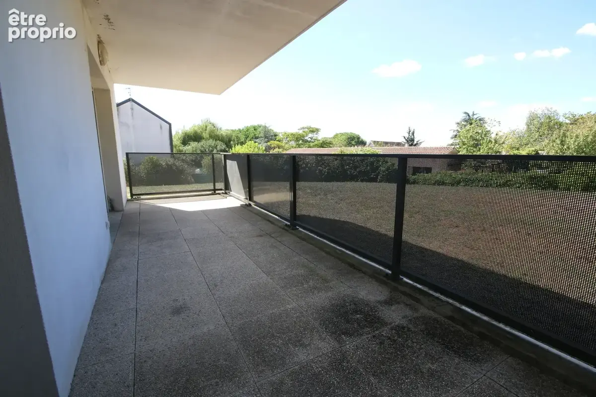 Bassens Parc Beauval, appartement T2 de 41m2 avec terrasse et parking - photo 9