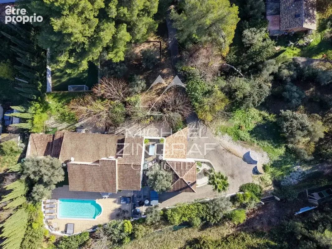 Maison avec piscine au calme absolu en pleine colline - photo 17