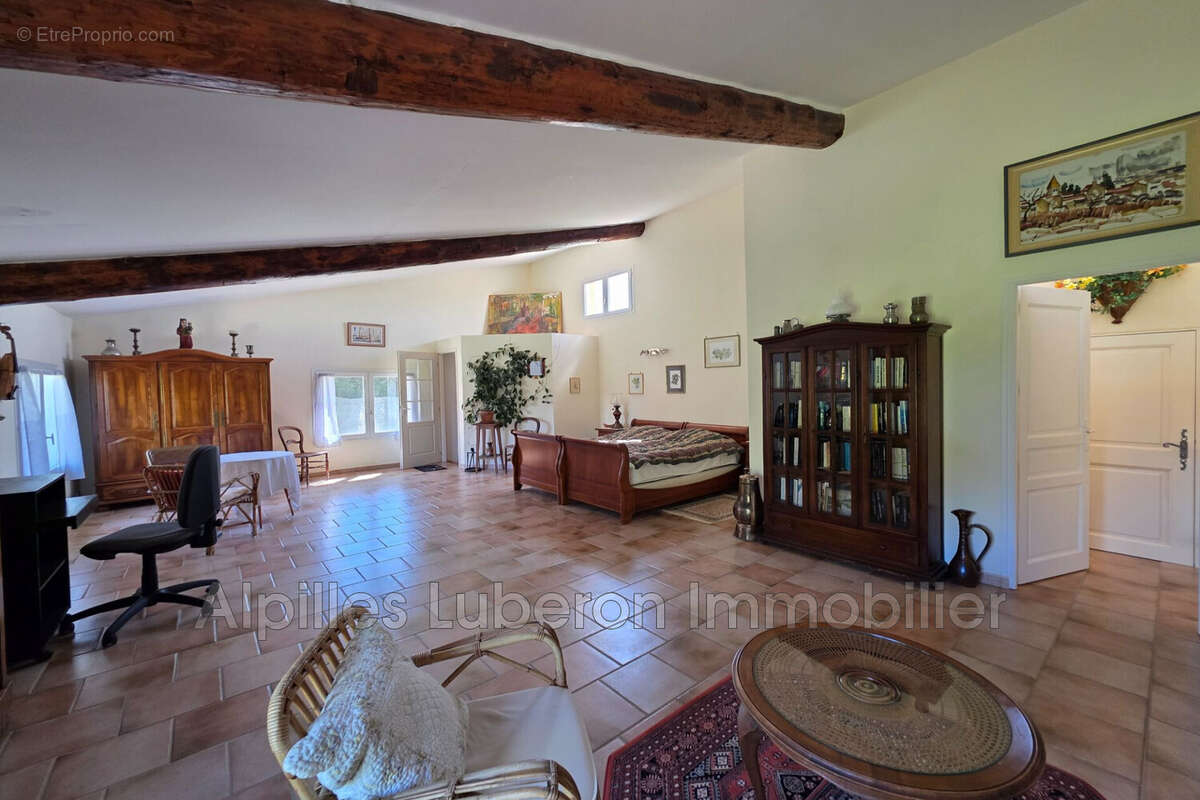 Maison à EYGALIERES