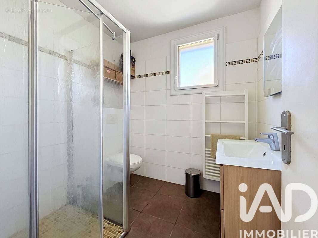 Maison 115 m² à Caves  - photo 7
