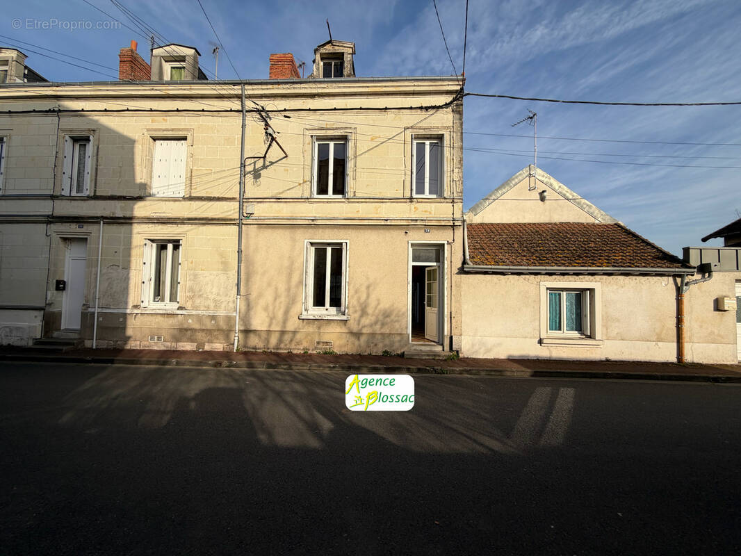 Maison à CHATELLERAULT