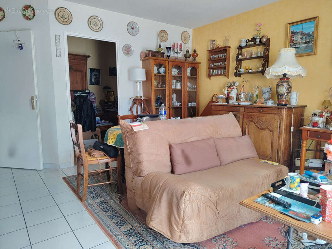 Investissement locatif - Appartement en RDC, proche centre ville de PONT AUDEMER - photo 2