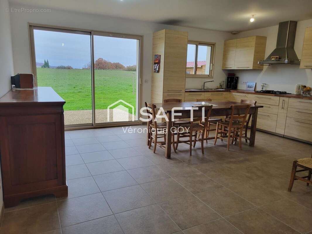 Photo 6 - Maison à BOURG-DU-BOST