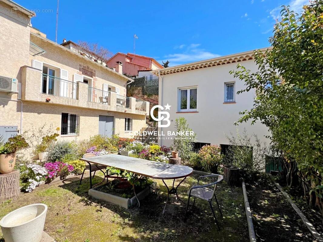 Maison à SAINT-RAPHAEL