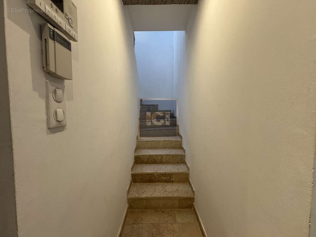 Appartement 67 m² à Sainte-Maxime  - photo 6