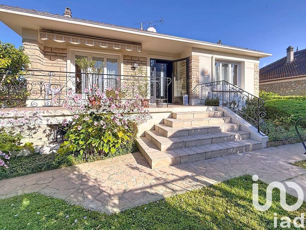 Photo 1 - Maison à GOURNAY-SUR-MARNE