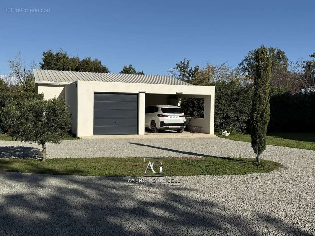 Maison à PRUNELLI-DI-FIUMORBO