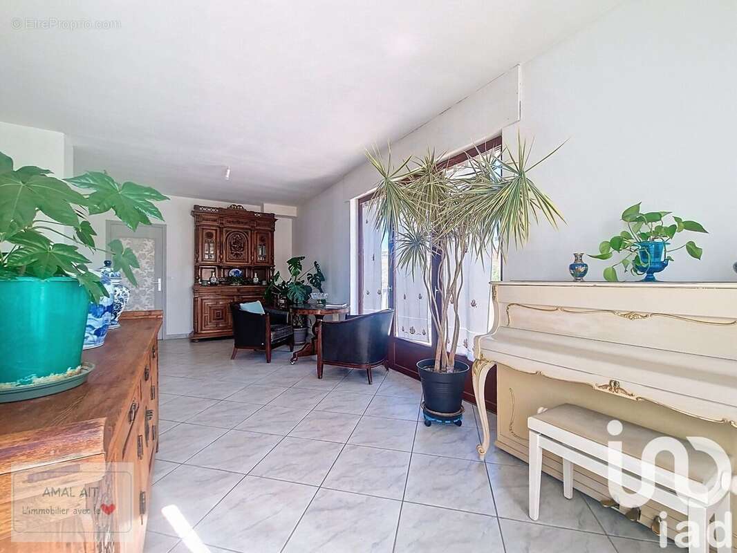 Photo 5 - Maison à GRIGNY