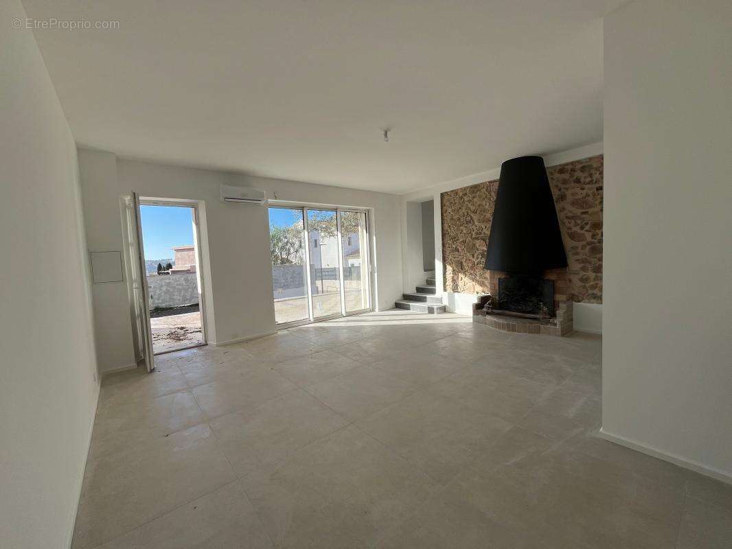 Appartement à LA GARDE