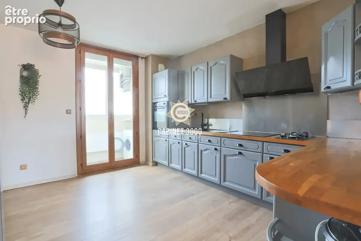 M2335 - TOULON OUEST - Appartement T3 de 77 m2 avec parking en sous-sol - photo 3