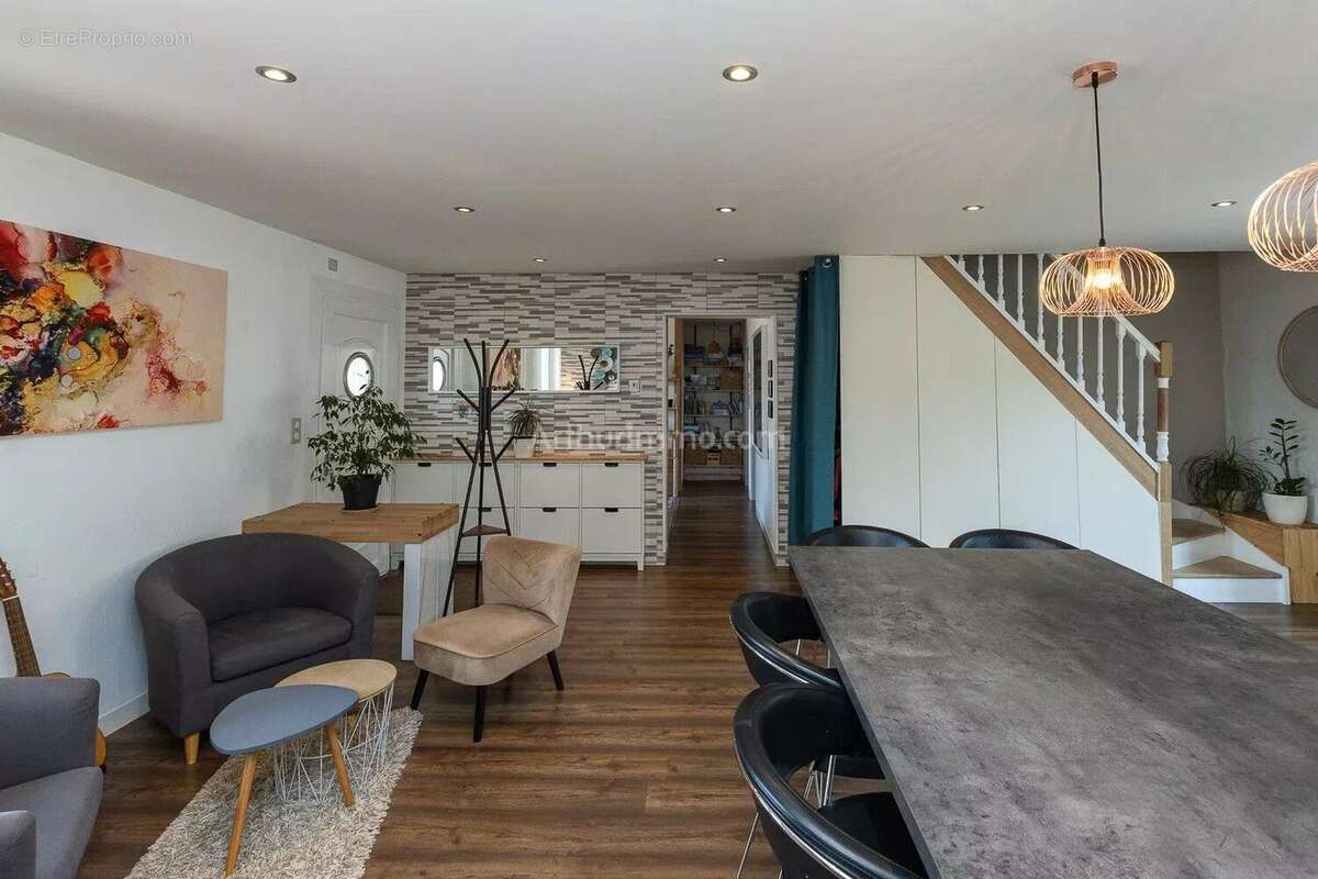 Maison à BELLEY